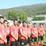 Πάνοπλος στην πρεμιέρα!